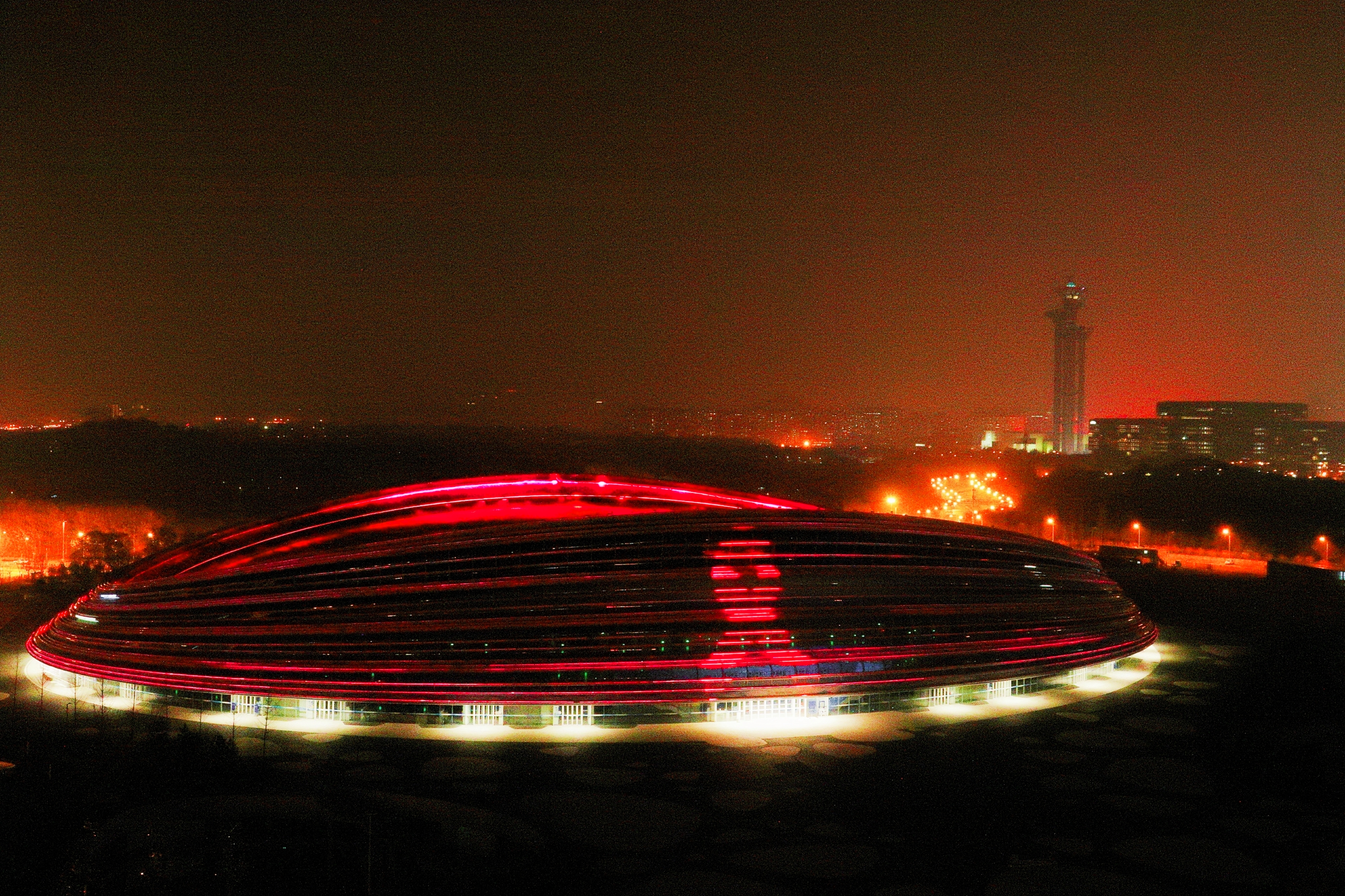 共抗艾滋，共享健康—國(guó)家速滑館與北京市紅十字會(huì)攜手開(kāi)展公益活動(dòng)
